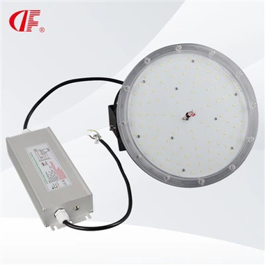 Thị trường Mỹ 300w Công suất cao IP65 Đèn led lũ chống nước LiFEPO4 Trạm điện khẩn cấp